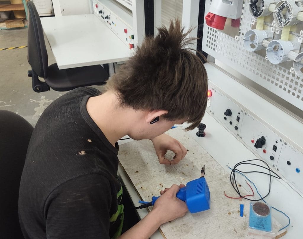 WhatsApp Image 2026 04 09 at 16.59.16 | Střední odborné učiliště a Praktická škola Kladno | Vrapice